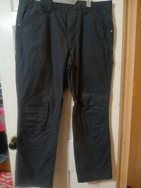 Men's Cargo Work Pants in Black